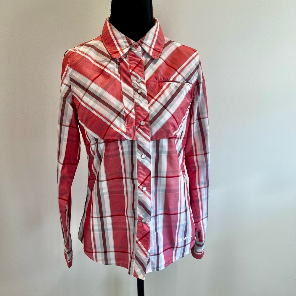 Simms Women Red Plaid Pearl Snap Fishing Shirt